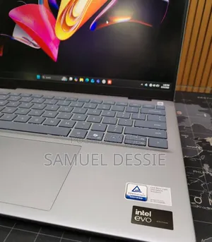 New Laptop Dell Inspiron 14 16GB Intel Core Ultra 7 SSD 1T