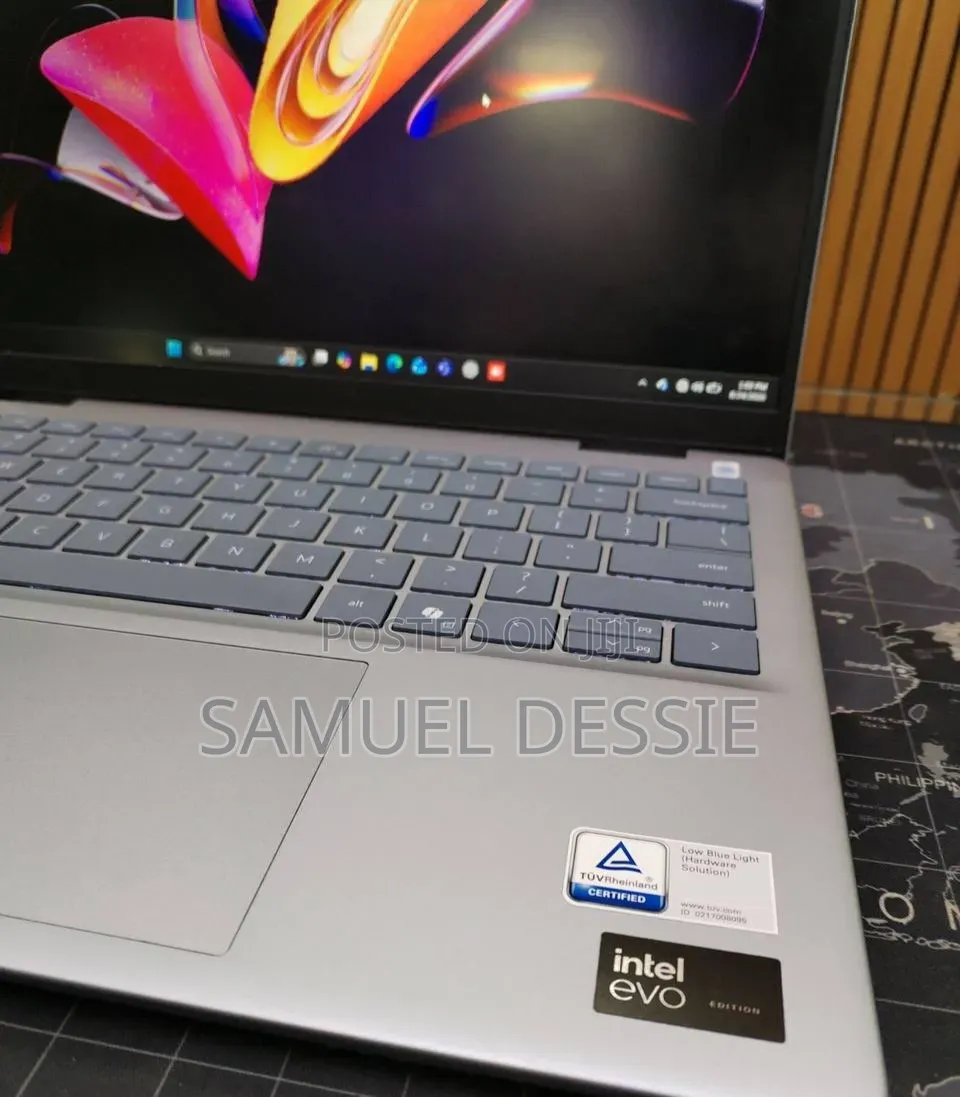 New Laptop Dell Inspiron 14 16GB Intel Core Ultra 7 SSD 1T