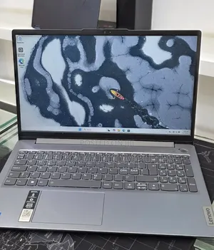 New Laptop Lenovo Ideapad 3 8GB Intel Core i5 SSD 512GB