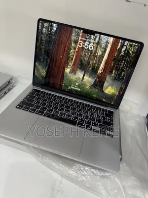New Laptop Apple MacBook Air 2025 M4 24GB Apple M4 SSD 512GB