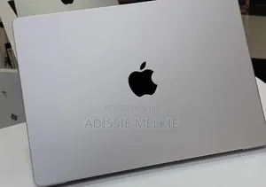 New Laptop Apple MacBook 16GB Apple M4 Pro SSD 512GB