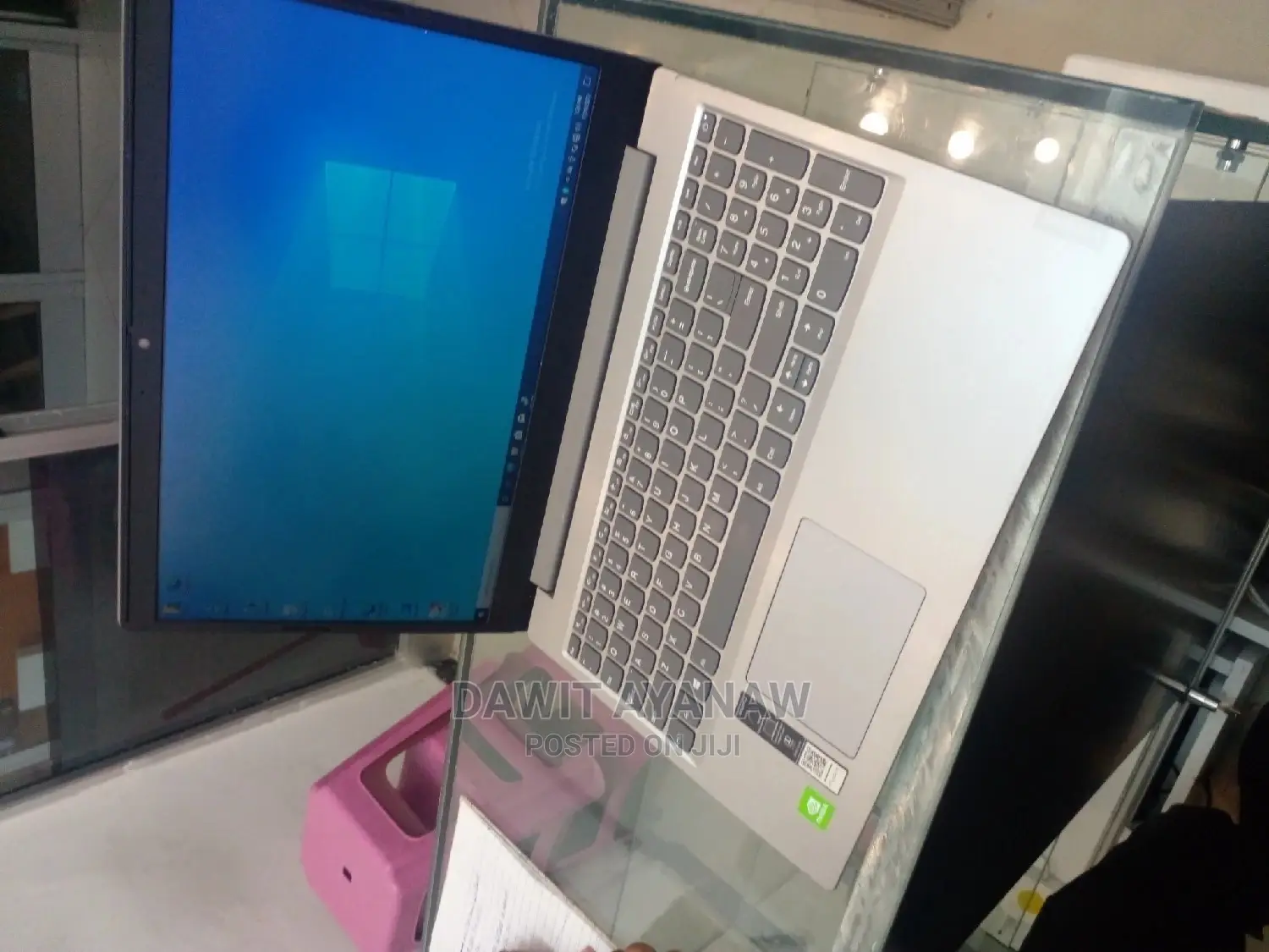 New Laptop Asus VivoBook 15 X505BA 8GB Intel Core I5 SSD 512GB