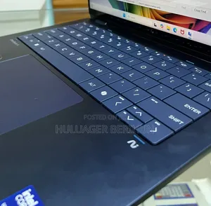 New Laptop HP OmniBook X Flip 14" 16GB Intel Core Ultra 5 SSD 1T