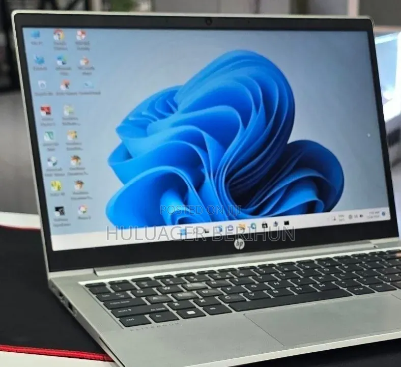 New Laptop HP EliteBook 830 G9 16GB Intel Core i5 SSD 512GB