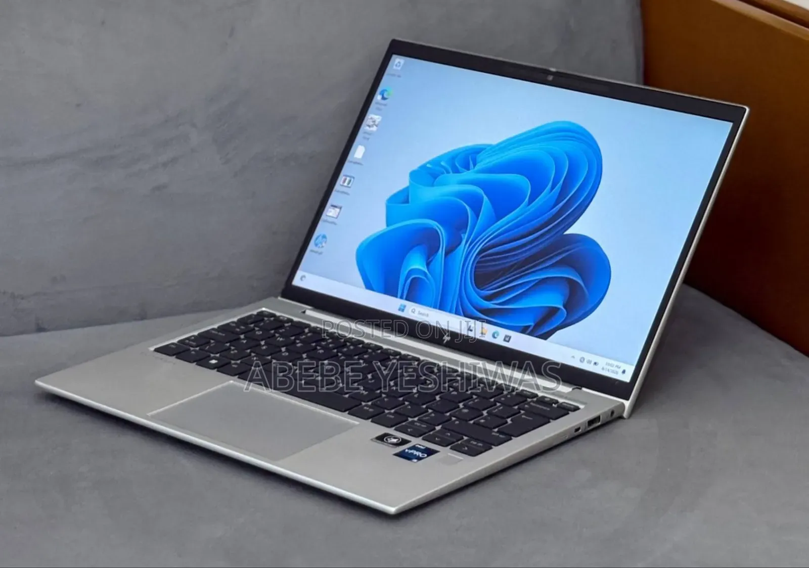 New Laptop HP EliteBook 830 G9 16GB Intel Core i5 SSD 512GB