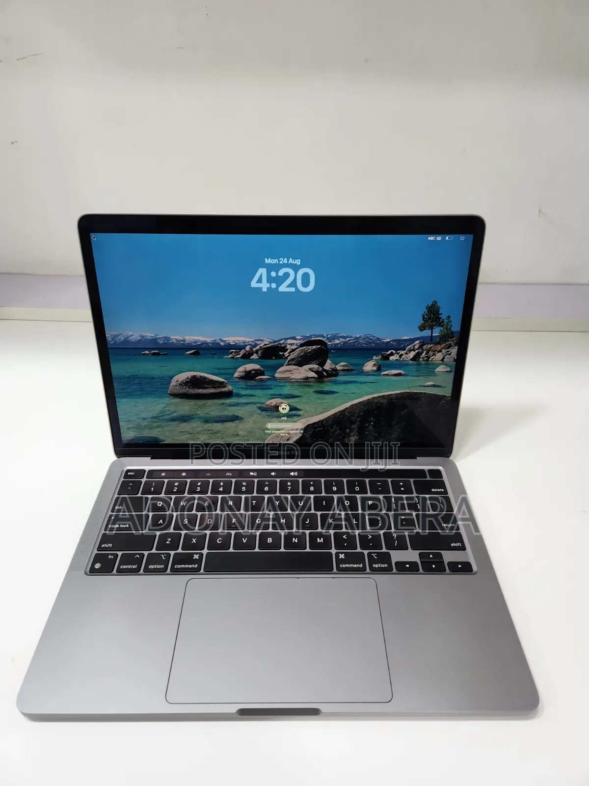 New Laptop Apple MacBook 16GB SSD 512GB