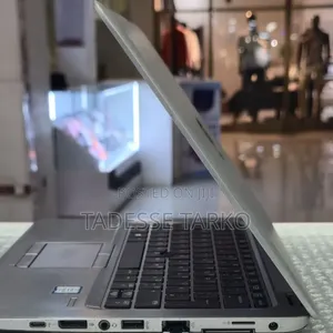New Laptop HP EliteBook 820 G3 8GB Intel Core i5 HDD 1T