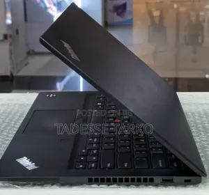 New Laptop Lenovo ThinkPad t495s 16GB AMD Ryzen 7 SSD 512GB