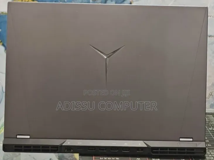 New Laptop Lenovo Legion Y720 16GB AMD Ryzen 7 SSD 512GB