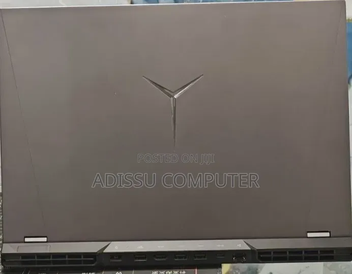 New Laptop Lenovo Legion Y720 16GB AMD Ryzen 7 SSD 512GB
