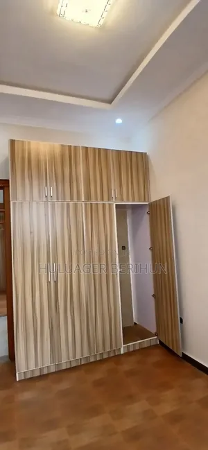 Furnished 3bdrm Villa in Akaky Kaliti for sale