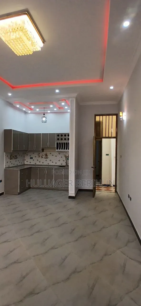 Furnished 3bdrm Villa in Akaky Kaliti for sale