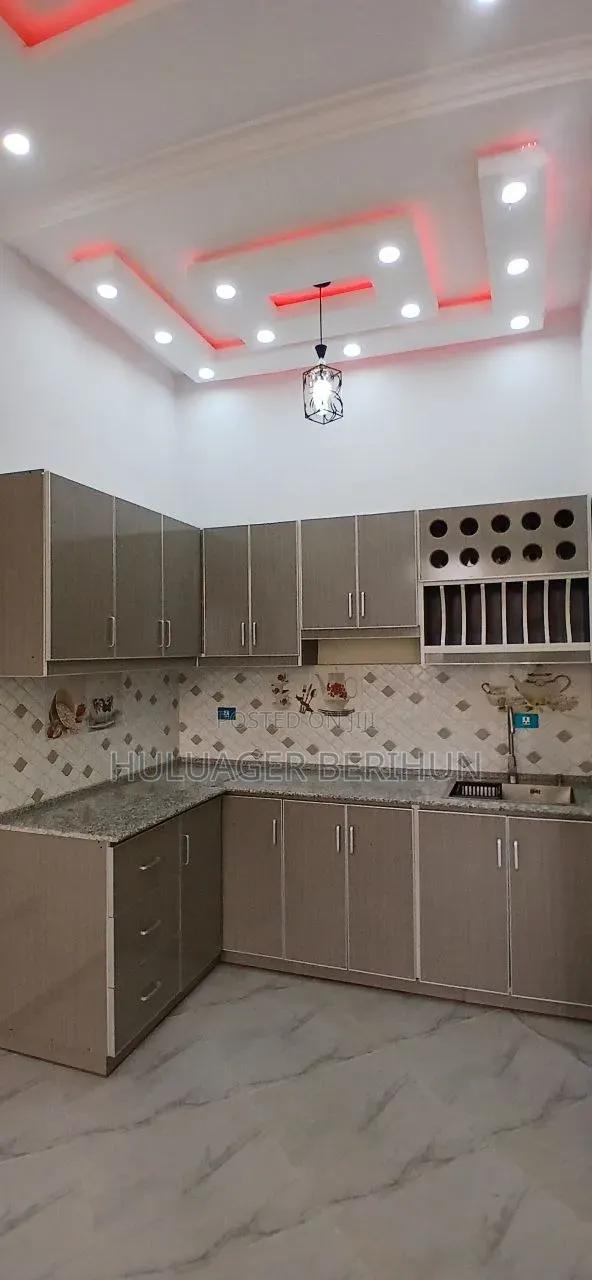 Furnished 3bdrm Villa in Akaky Kaliti for sale