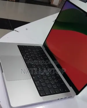 New Laptop Apple MacBook Pro 2024 M4 16GB Apple M4 Pro SSD 512GB