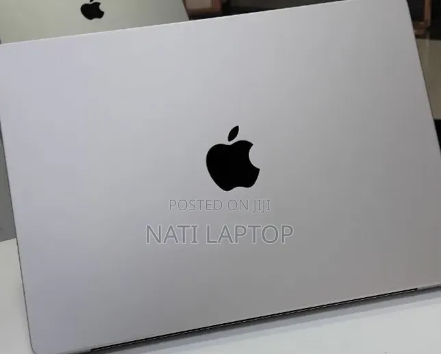 New Laptop Apple MacBook Pro 2024 M4 16GB Apple M4 Pro SSD 512GB