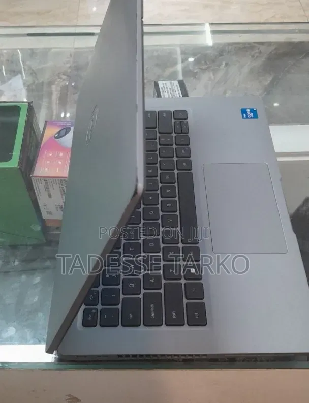 New Laptop Dell Latitude 5420 8GB Intel Core i5 HDD 1T