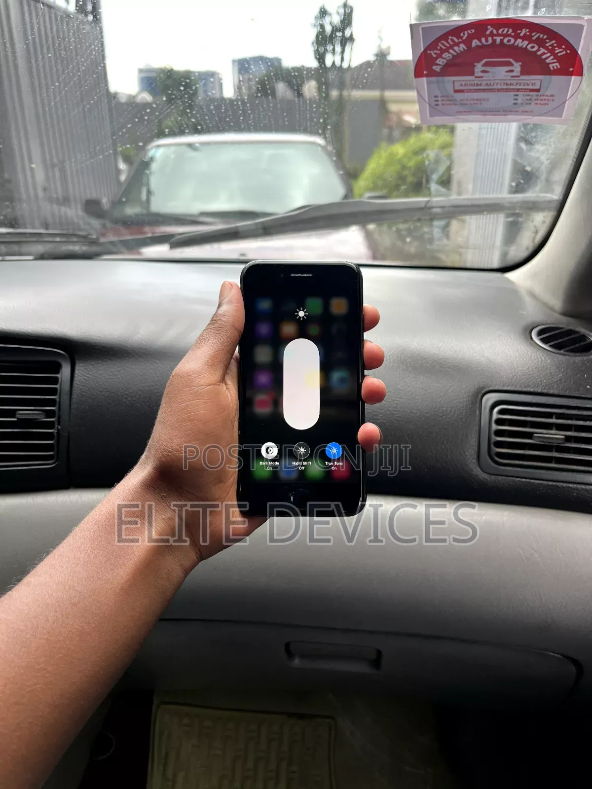Apple iPhone SE (2020) 64 GB