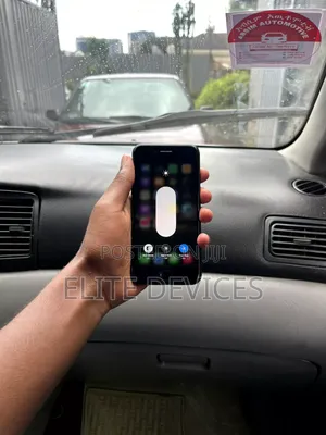 Apple iPhone SE (2020) 64 GB