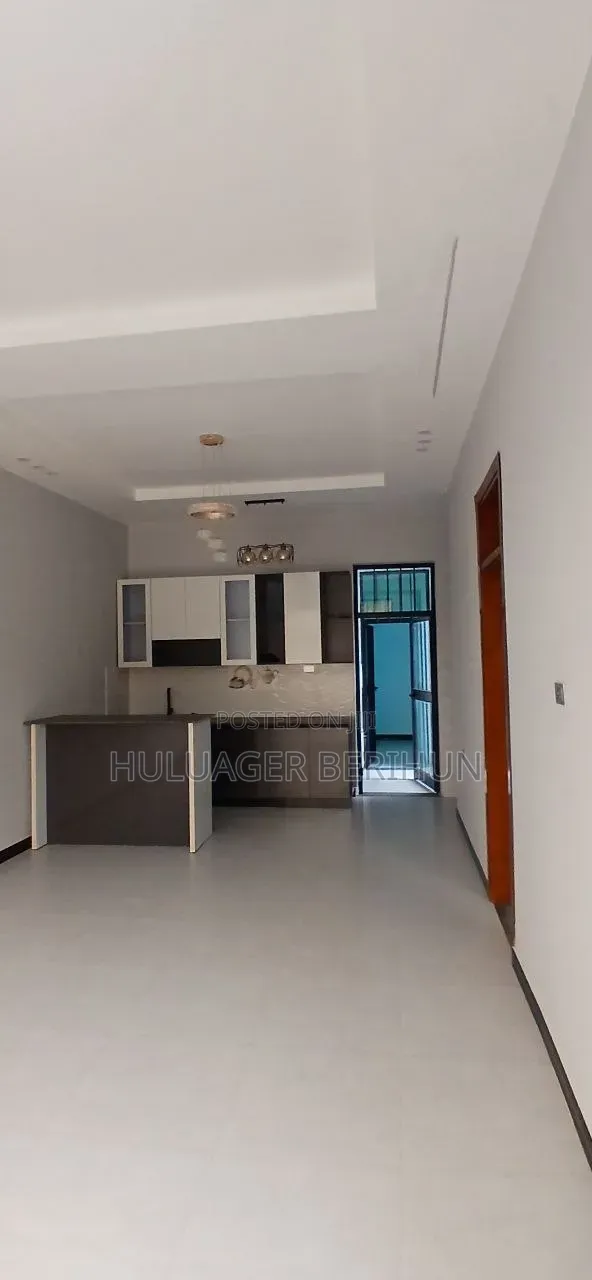 Furnished 3bdrm Villa in Akaky Kaliti for sale