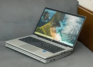New Laptop HP ProBook 440 G10 8GB Intel Core i3 SSD 256GB