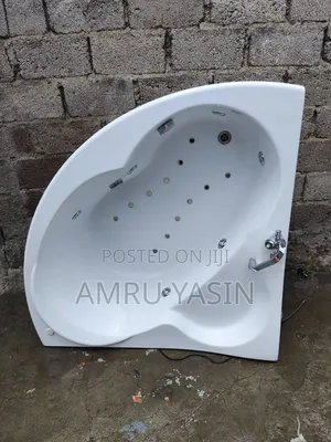 Jacuzzi Bathtub