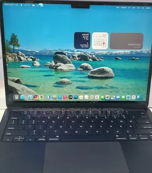 New Laptop Apple MacBook Air 2022 M2 8GB Apple M2 SSD 256GB