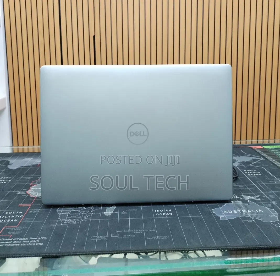 New Laptop Dell Inspiron 14 7440 16GB Intel Core Ultra 7 SSD 1T
