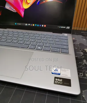 New Laptop Dell Inspiron 14 7440 16GB Intel Core Ultra 7 SSD 1T