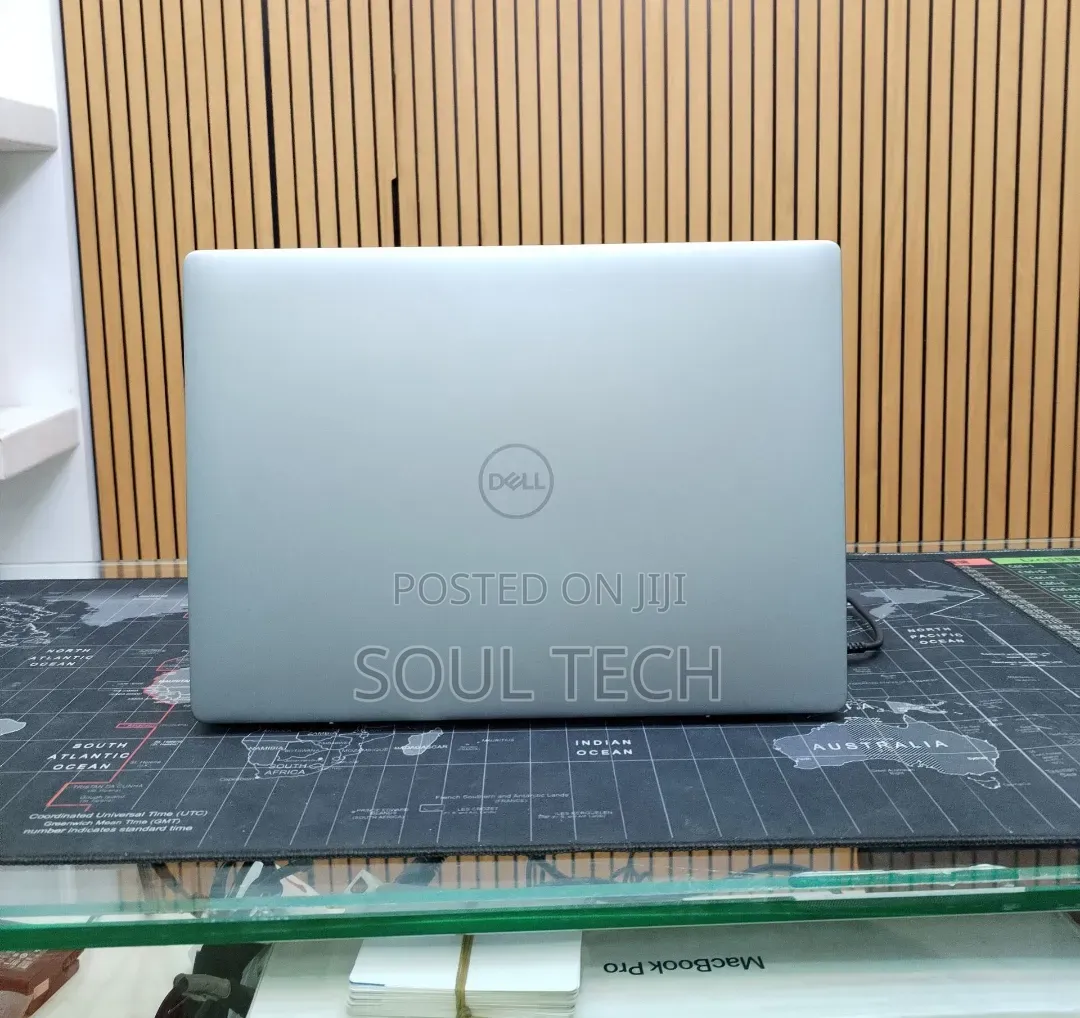 New Laptop Dell Inspiron 14 7440 16GB Intel Core Ultra 7 SSD 1T