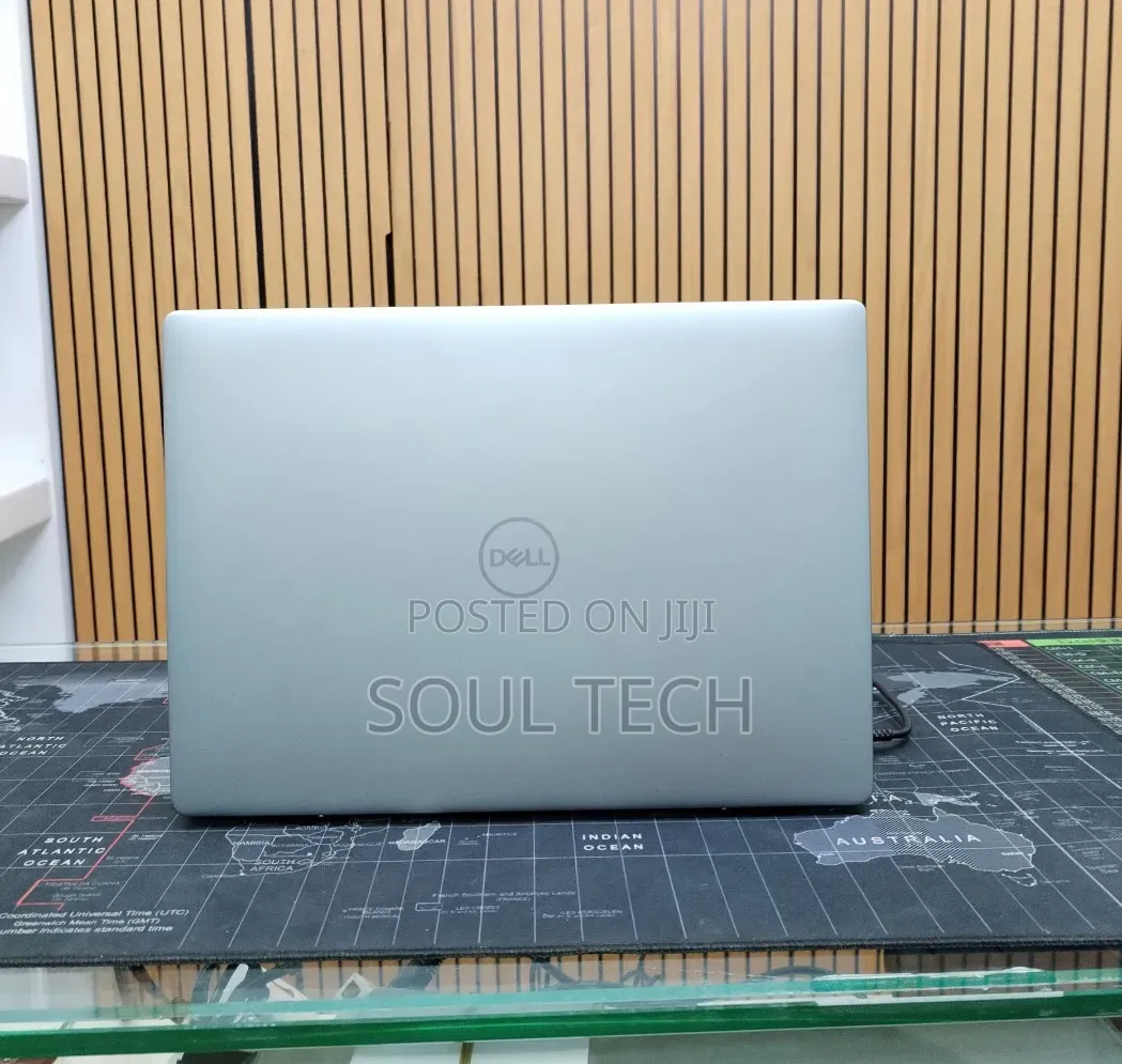 New Laptop Dell Inspiron 14 7440 16GB Intel Core Ultra 7 SSD 1T