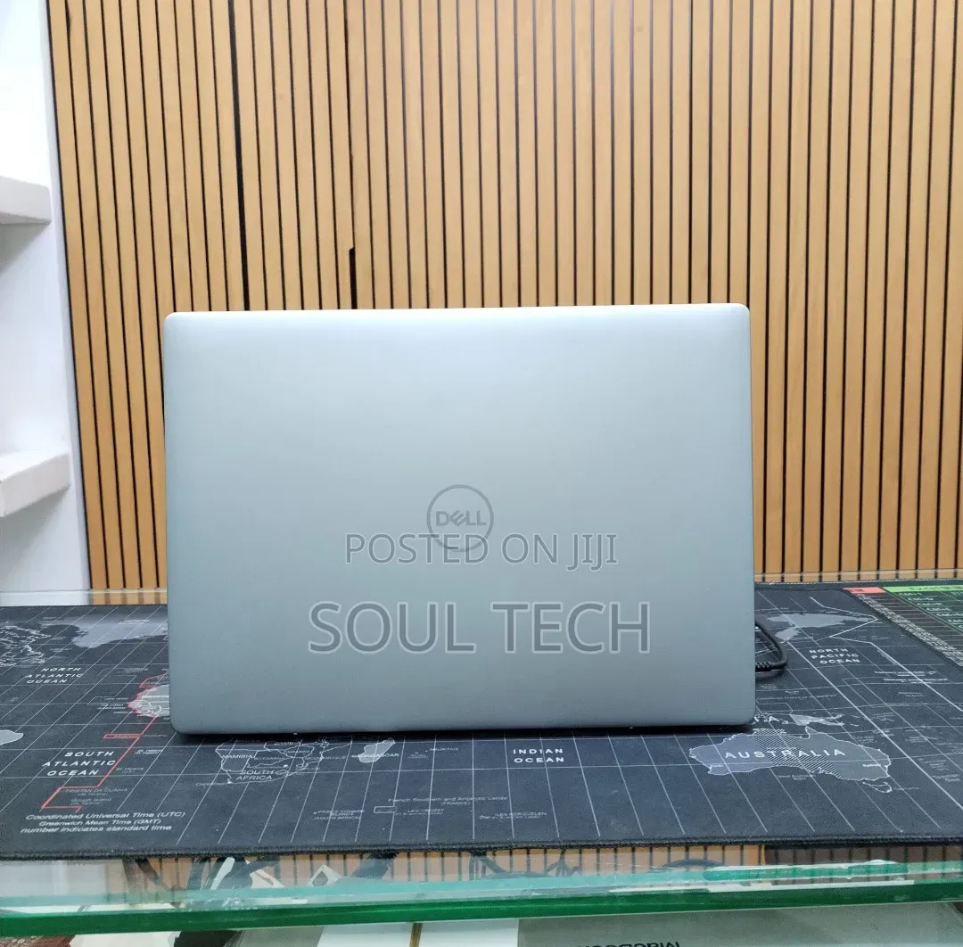 New Laptop Dell Inspiron 14 7440 16GB Intel Core Ultra 7 SSD 1T