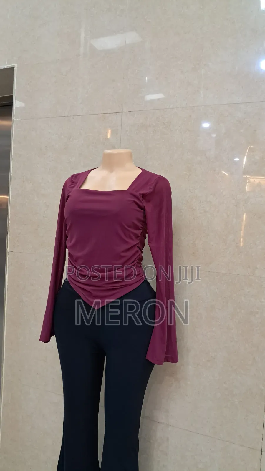 Squre Neck Top