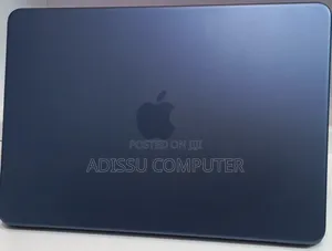 New Laptop Apple MacBook Air 2026 M5 8GB Intel Core i5 SSD 256GB