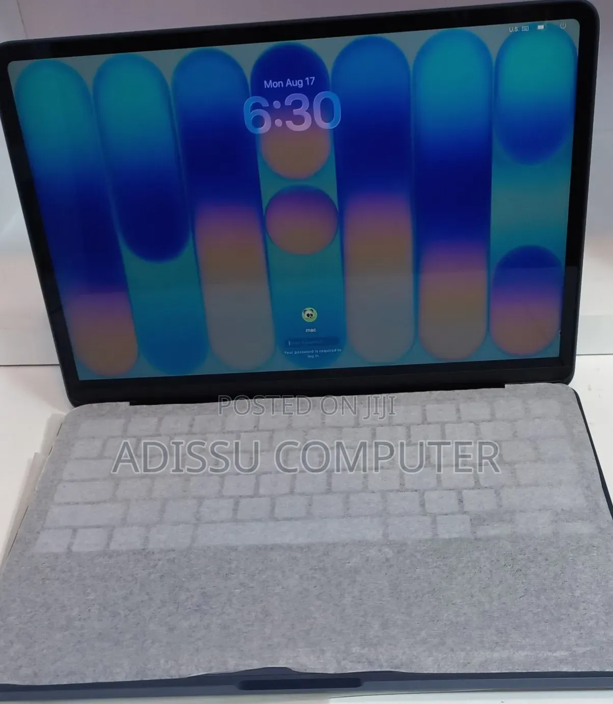 New Laptop Apple MacBook Air 2026 M5 8GB Intel Core i5 SSD 256GB