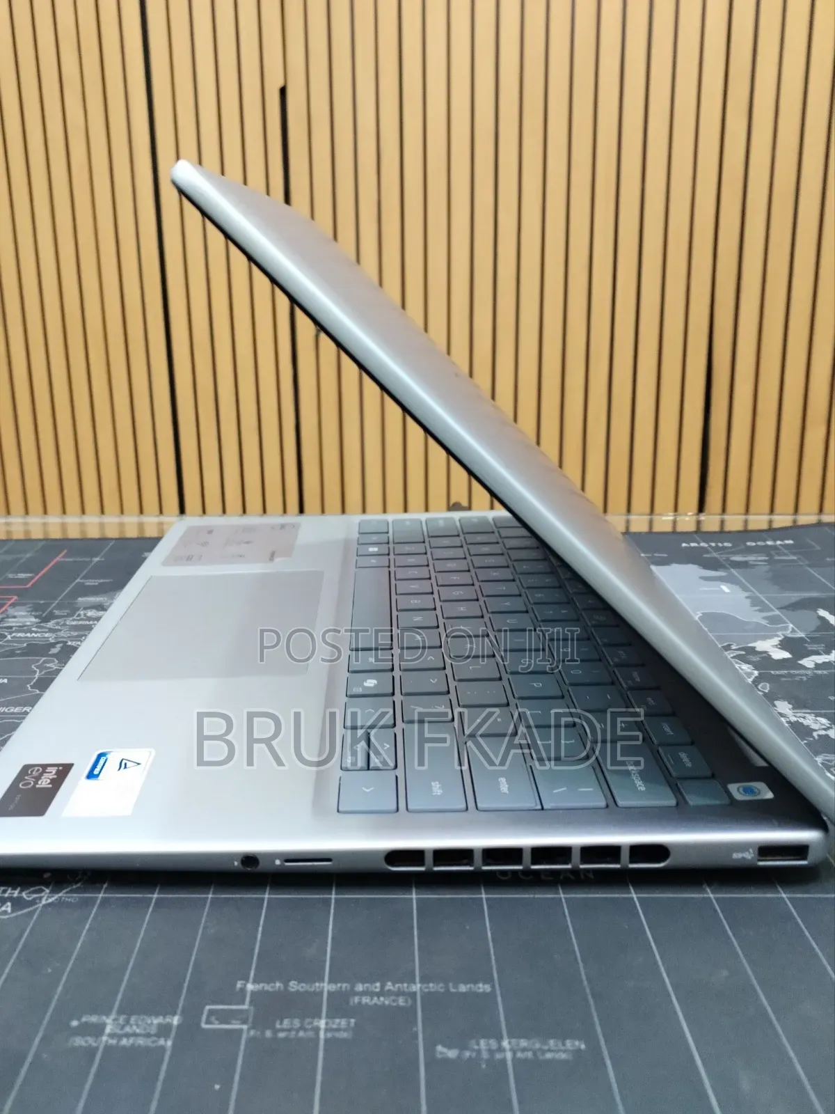 New Laptop Dell Inspiron 14 Plus 7440 16GB Intel Core Ultra 7 SSD 1T