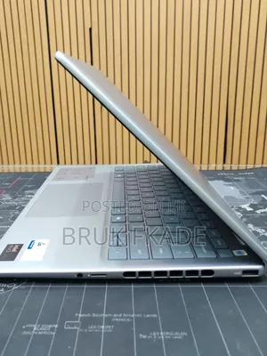 New Laptop Dell Inspiron 14 Plus 7440 16GB Intel Core Ultra 7 SSD 1T