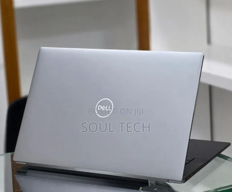 New Laptop Dell Precision 5550 16GB Intel Core i7 SSD 512GB