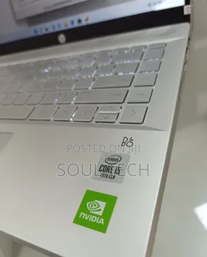 New Laptop HP Pavilion 14 8GB Intel Core i5 SSD 512GB