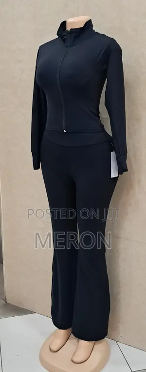 Fitted/Stretchy Two-Piece Set