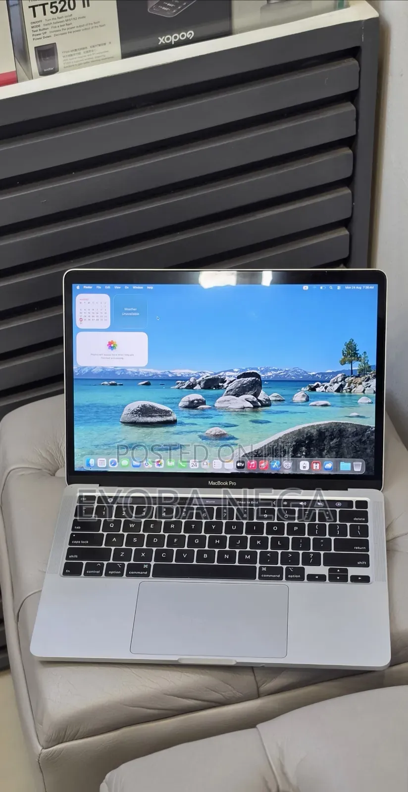 New Laptop Apple MacBook Pro 2020 32GB Intel Core i7 SSD 512GB