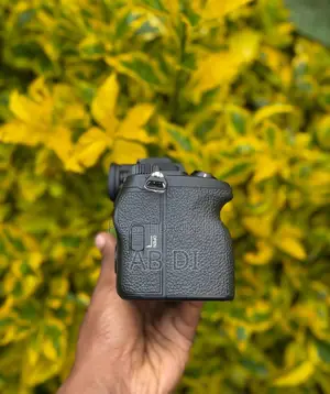 Sony A7IV Only Body Brand New