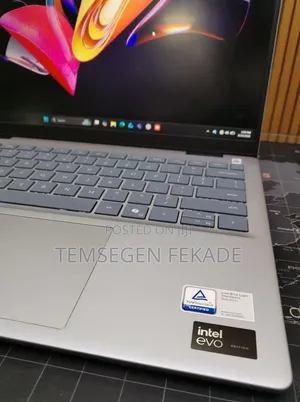 New Laptop Dell Inspiron 14 Plus 7440 16GB Intel Core Ultra 7 SSD 1T