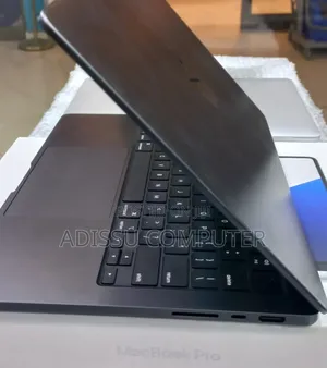 New Laptop Apple MacBook Air 2020 M1 16GB Apple M5 SSD 512GB