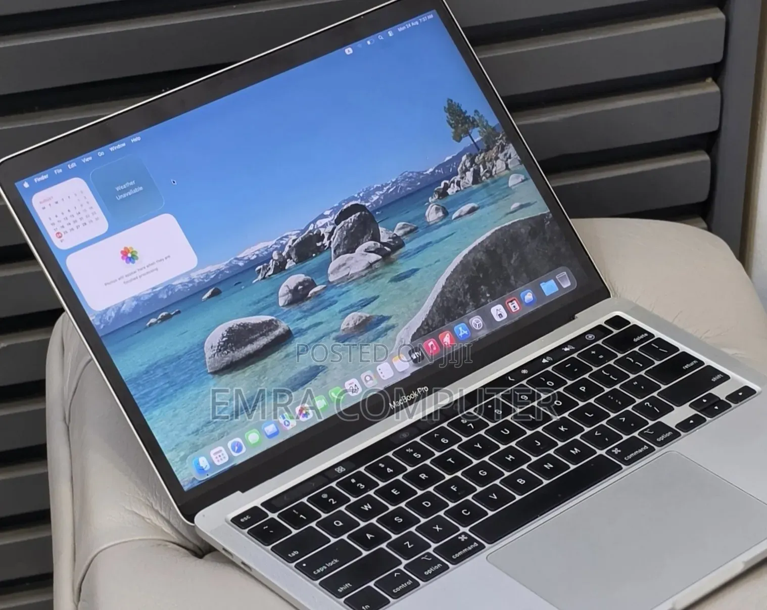 New Laptop Apple MacBook Pro 2020 32GB Intel Core i7 SSD 512GB