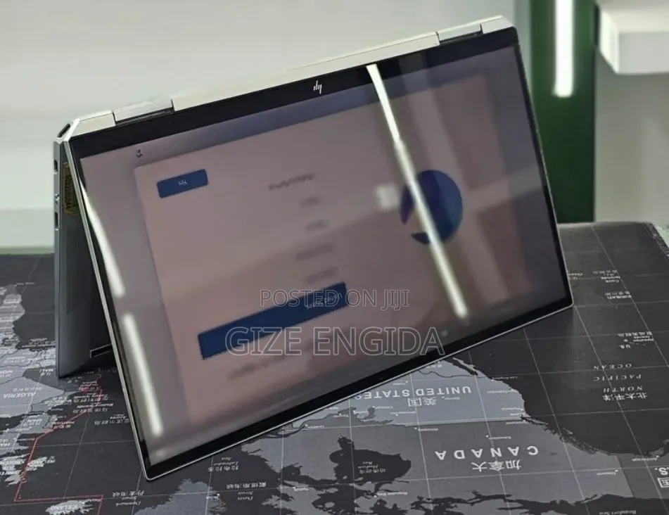 New Laptop HP Spectre X360 8GB Intel Core i7 SSD 512GB