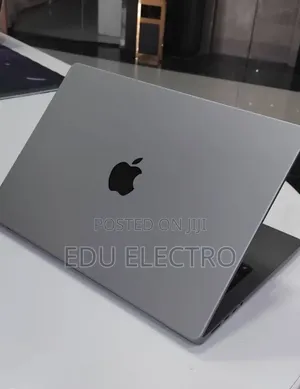 New Laptop Apple MacBook Pro 2021 M1 32GB Apple M1 Pro SSD 1T