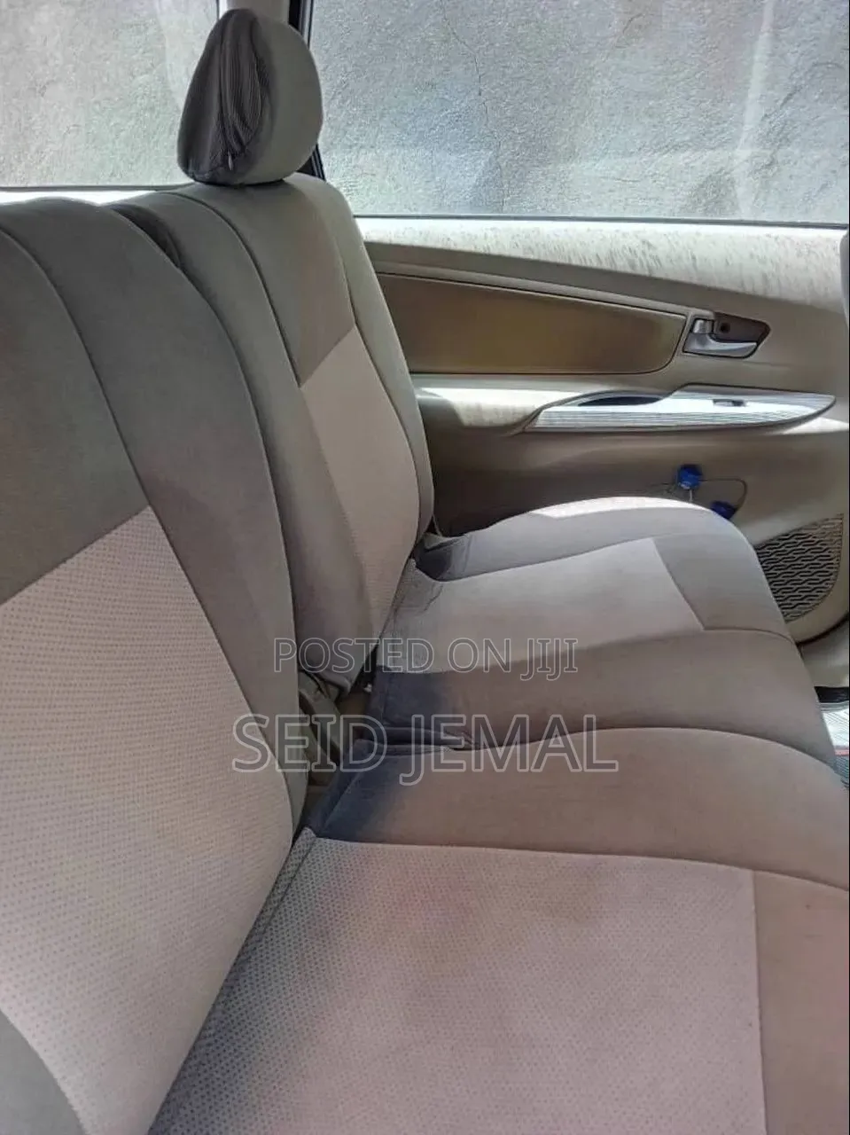 Toyota Avanza 2013 Silver
