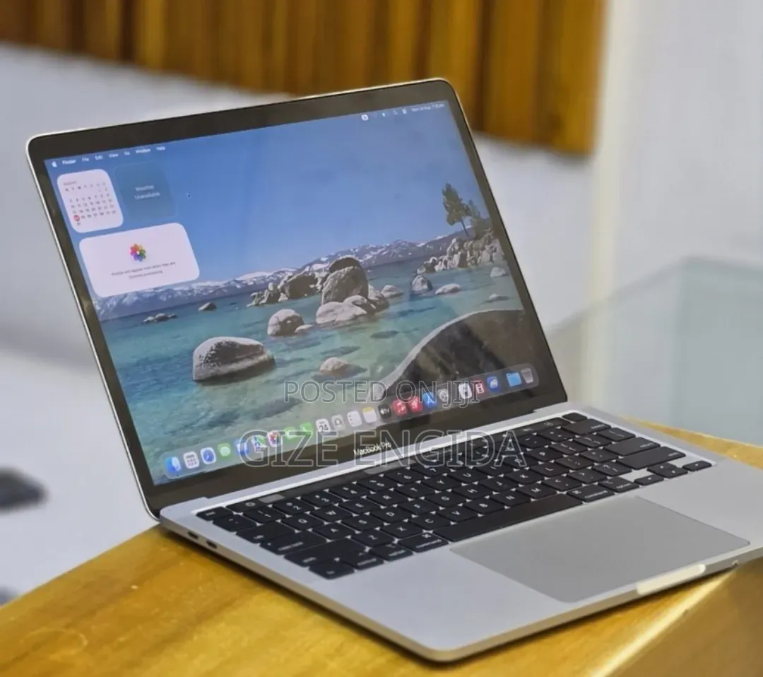 New Laptop Apple MacBook Pro 2021 M1 32GB Intel Core i7 SSD 512GB