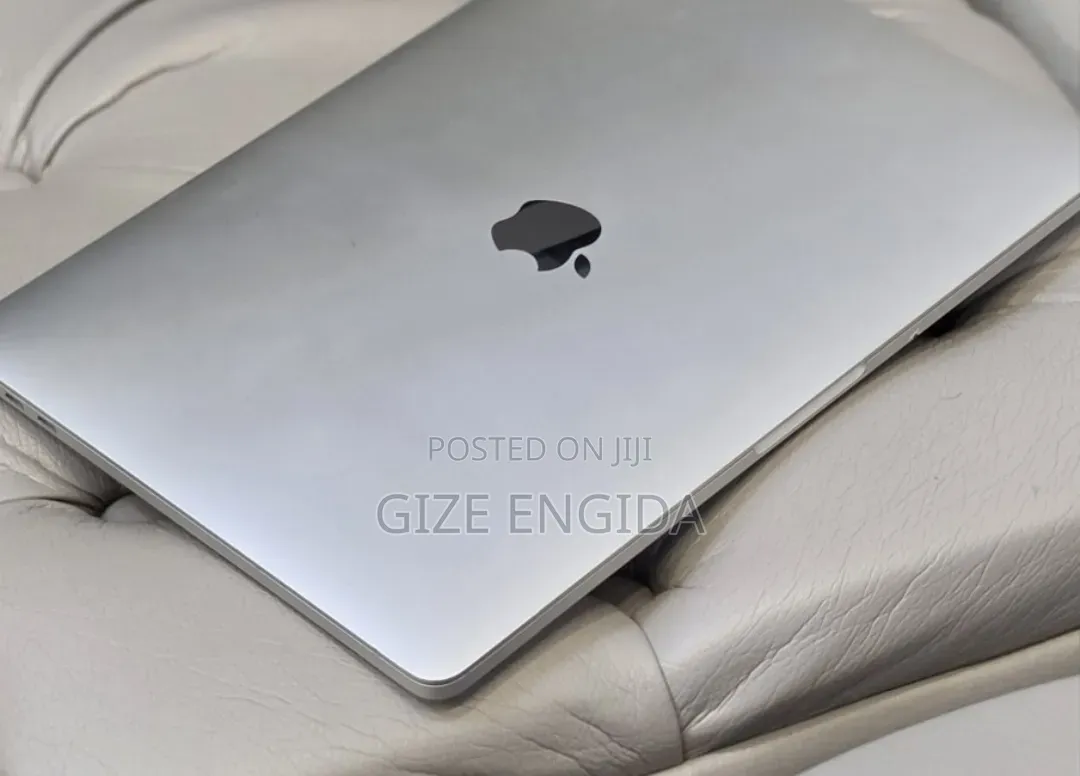New Laptop Apple MacBook Pro 2021 M1 32GB Intel Core i7 SSD 512GB