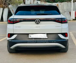 Volkswagen ID.6 2022 White